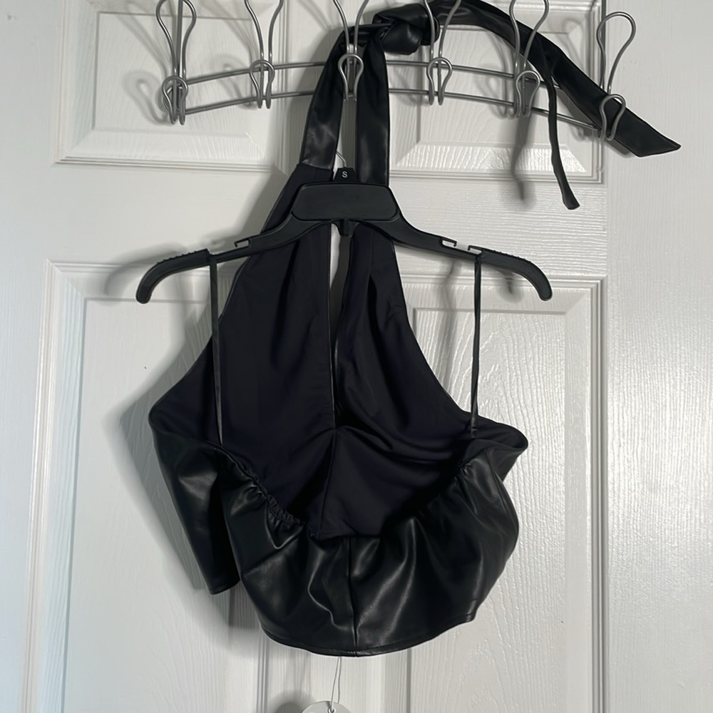 NWT STAUD Kai vegan leather halter crop top - Picture 4 of 4